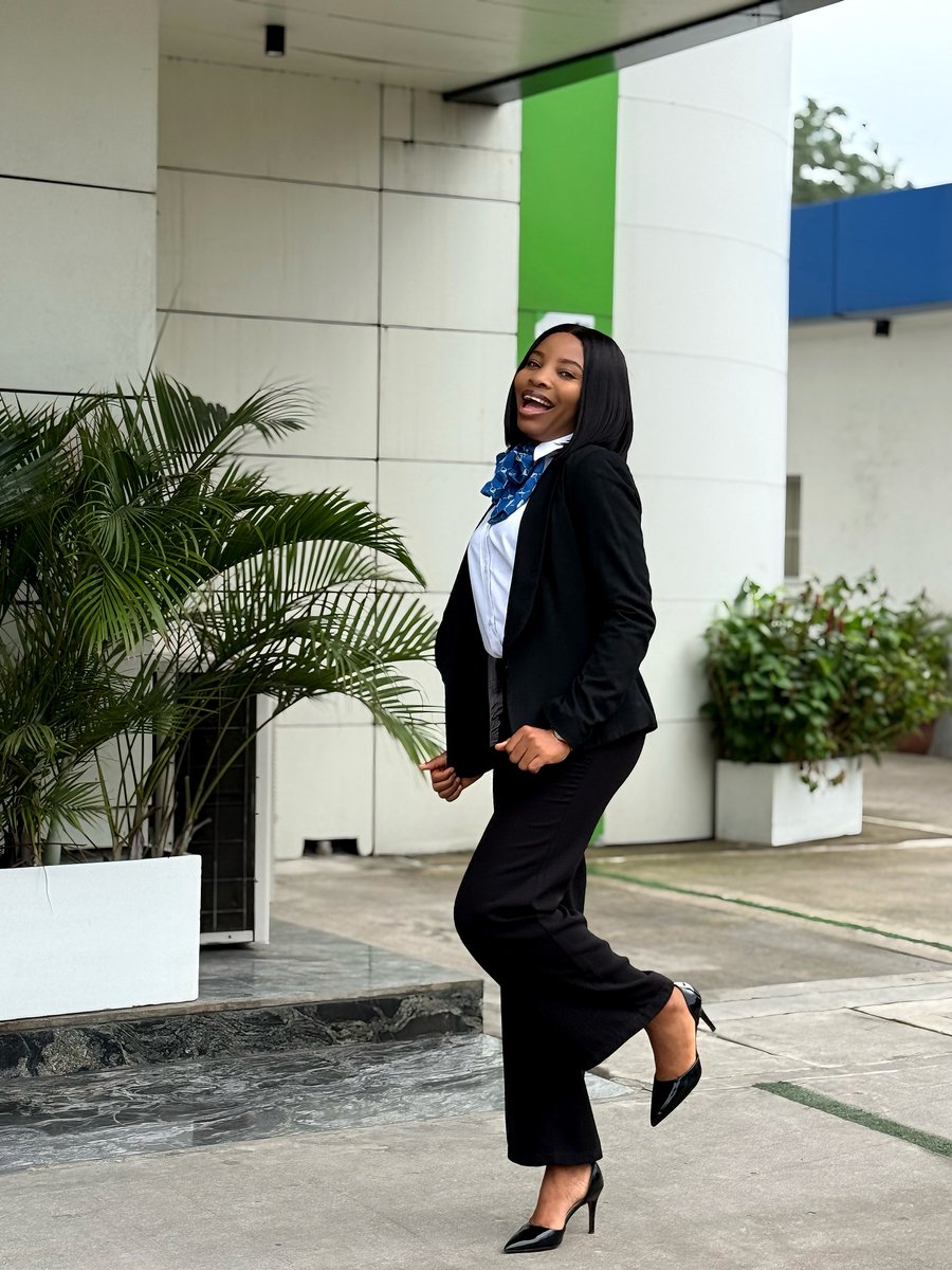fidelitybankplc's tweet photo. Let this rainy Monday be a reminder of something simple but powerful: real growth comes from steady, intentional action — no matter what the weather looks like outside.

Welcome to the new week, Fidelity Fam

#NewWeekNewGoals
#GrowthMindsetUnlocked
#WeareFidelity https://t.co/XwKWrYtwRA