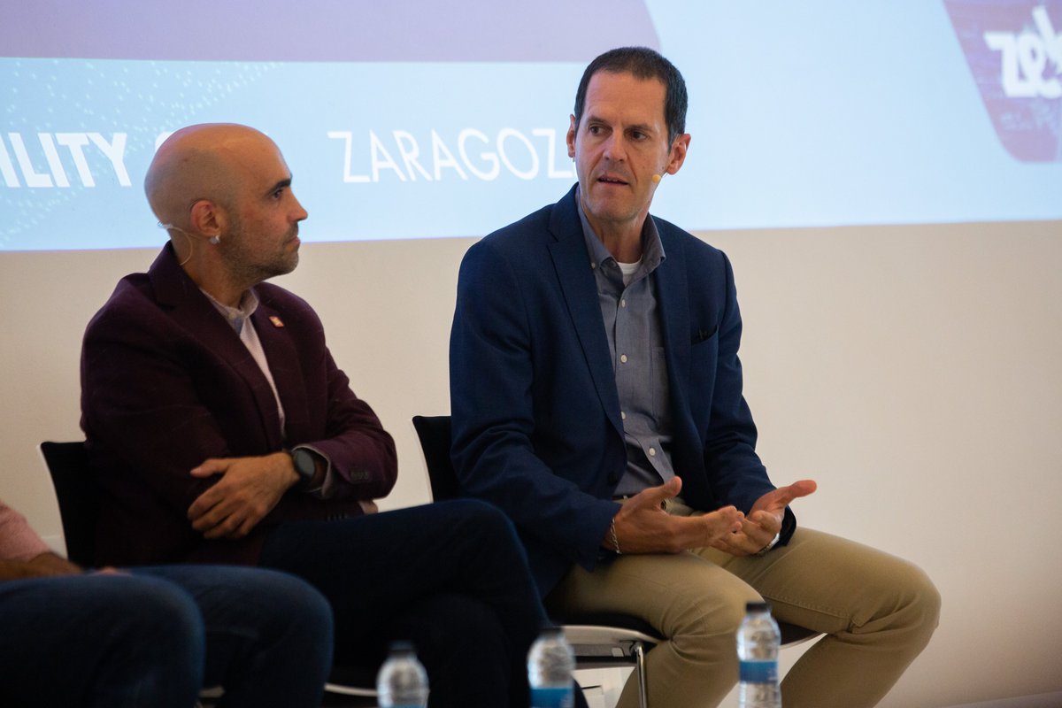 🔋Oscar Miguel, Deputy Director at #CidetecEnergyStorage, took part in the Innovation Day organized by <a href="/sernauto/">SERNAUTO</a> , <a href="/ZebraVentures/">Zebra Ventures</a> , <a href="/fCIRCE/">CIRCE - Centro Tecnológico</a> , and #FundaciónAragónEmprende , as part of the Aragón Entrepreneurship Week in Zaragoza.

 #GreenFuture #CIDETEC