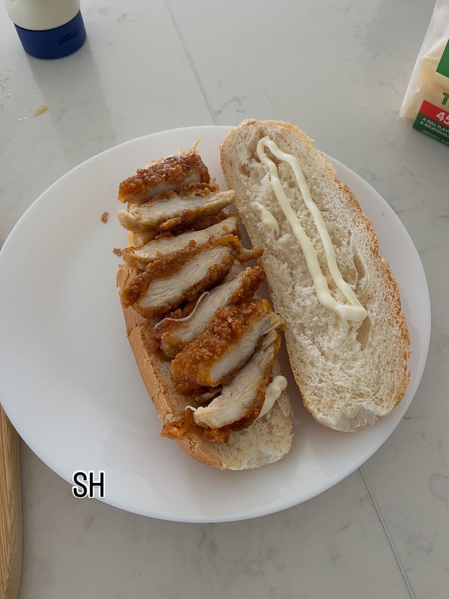 Agent99c's tweet image. Happy Monday baby sitting nephew no school for him today flu asked for fried chicken sandwich with just lettuce and double yolk lucky eggs for me #monday #foodie #foods  #yum #eatwell #eggs #doubleyolk #foodgasm #foodlover #foryou #fyp