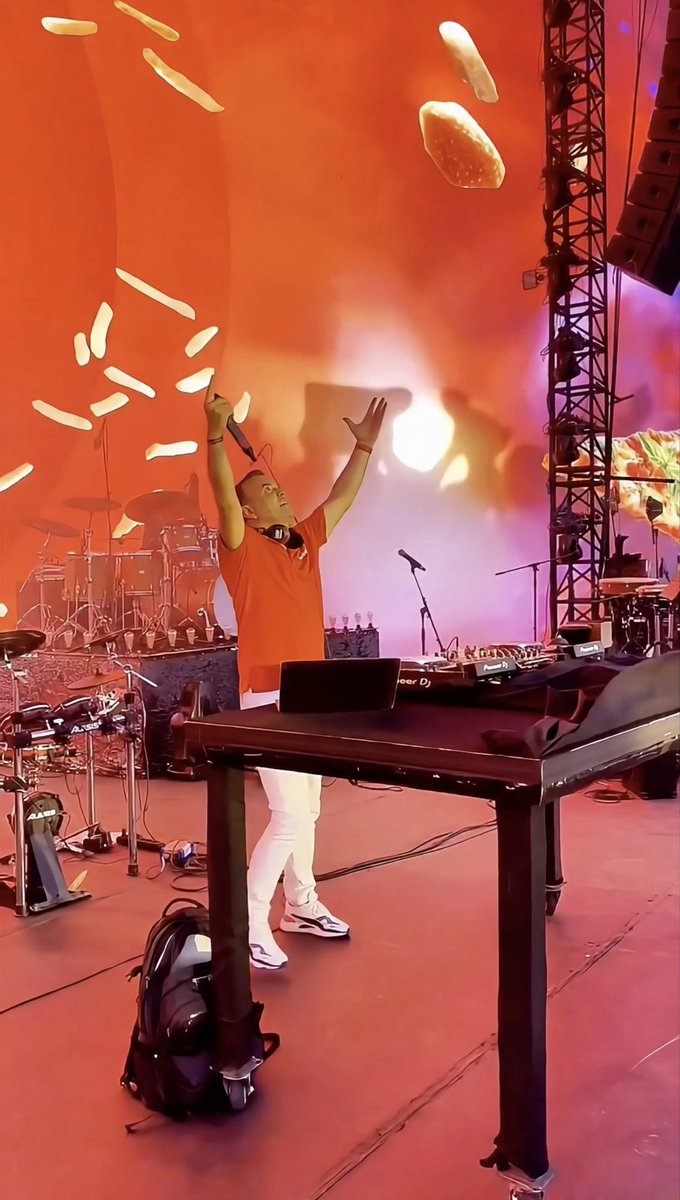 Teşekkürler #izmir <a href="/CenkSarikaya1/">Cenk Sarıkaya</a>