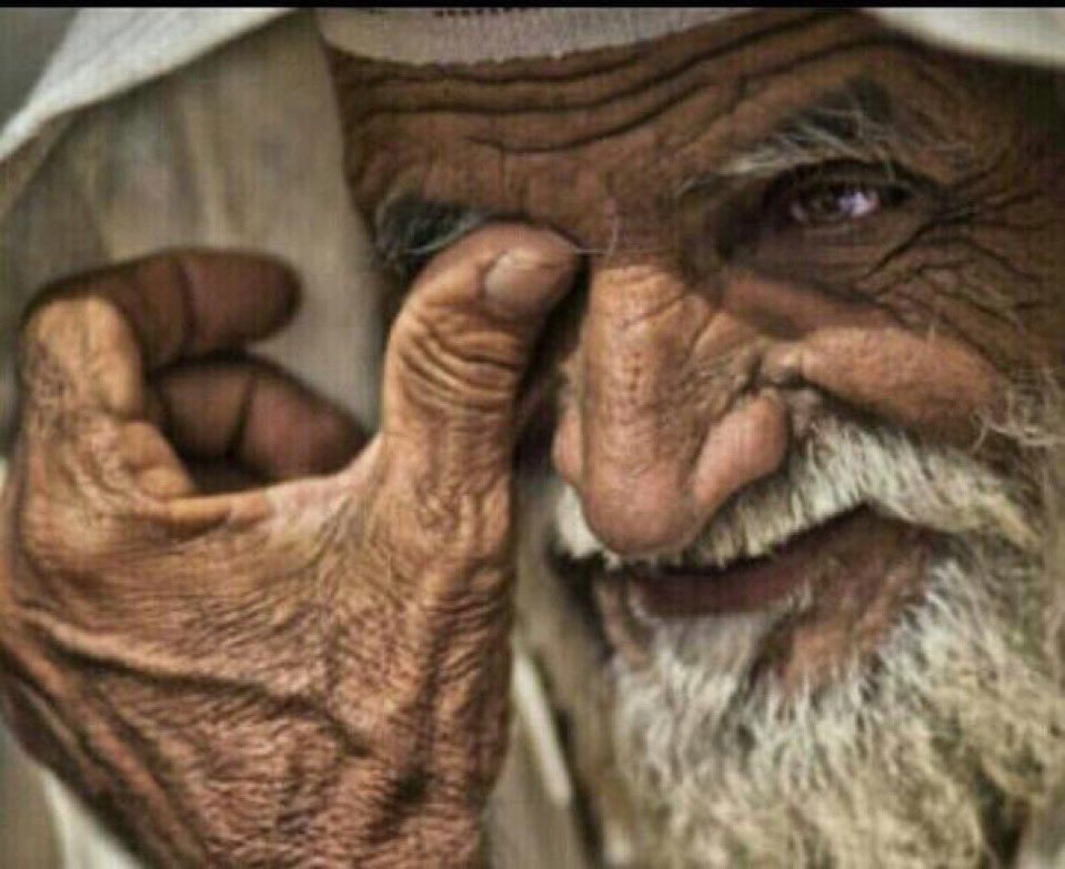 العقوق دين مؤجل…يرده الله عليك حين تحتاج الرحمة ولاتجدها...