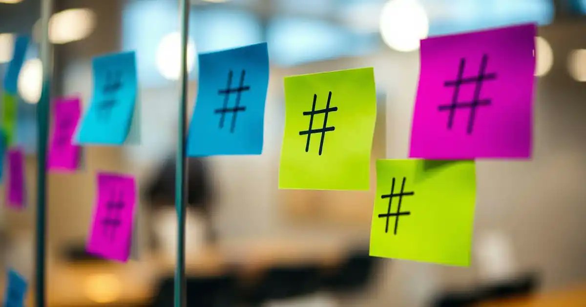 Aspina_FSM's tweet image. Strategic hashtags boost content discoverability. Use 3-5 per post, mix industry-specific with general business tags. Focus on what your audience follows, not trends. #HashtagStrategy #SocialMediaMarketing #ContentDiscovery

Hashtag guide: aspina.com/services/socia…