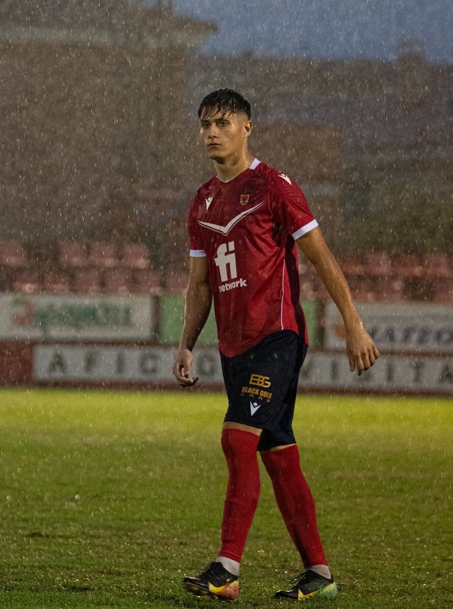 Nacional10x's tweet photo. Selección UEFA - FFRM

Al meta del Mazarrón FC - Lolo Scaccia; se agregarán el delantero Saúl y el carril zurdo Puche. Ambos han iniciado una brillante recta primera de campeonato con goles y asistencias, siendo fijos para Keny https://t.co/XWLf8H4WKe