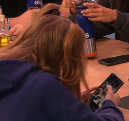 jaraannaa's tweet image. hazle un poco más de zoom #OTDirecto2N