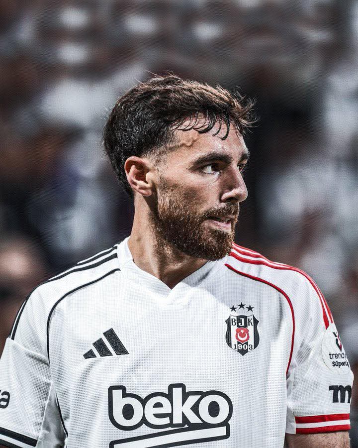 Bir Hata Yapmıştır 

Orkun Kökçü Beşiktaş'ın Çocuğu Ve Evladı Sahip Çıkacağız Bizde Adam Satma Yok.....