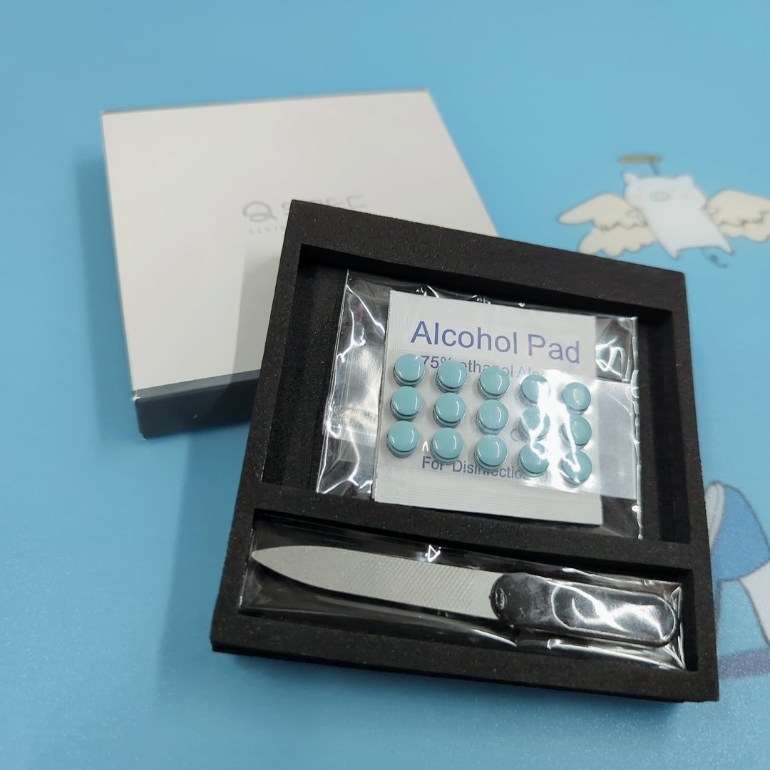 ちょいとデバオタやエイマー達で話題になっていたQSPEC Aqua届いた！

布でもガラスでもちょっと試してみたかったから楽しみ🌊