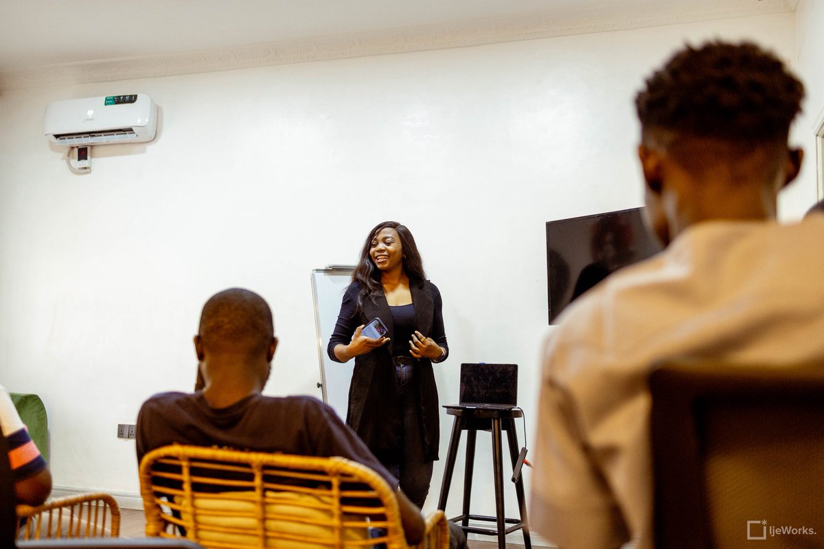 Photographer in Lagos, Nigeria tweet media