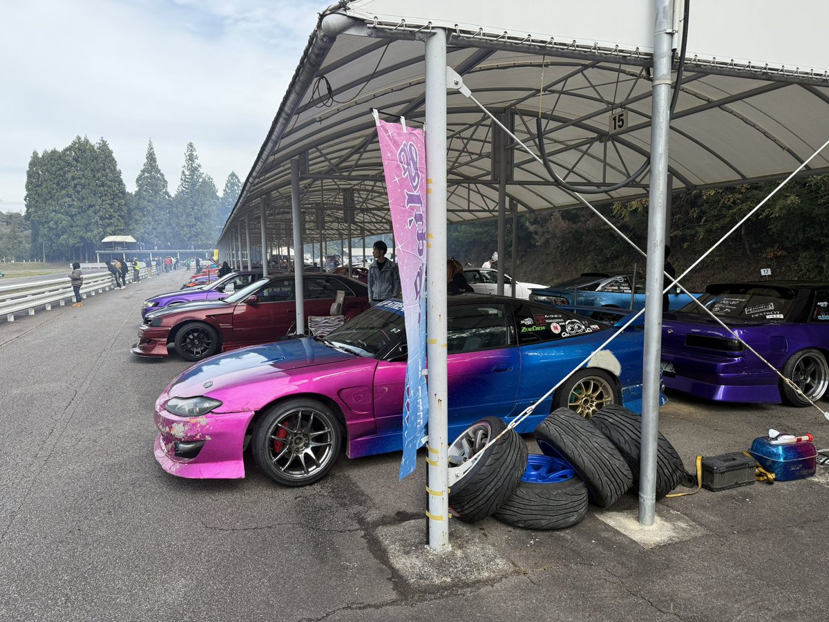 180SX6969's tweet photo. ドM走　何年かぶりに三河走った　何年かぶりにフルフェイス かぶって走った　今週の日曜日はスリップストリーム走行会　奥伊吹だよー　ワンエーティーで久しぶりに走る😁 https://t.co/0VIOAItz3r