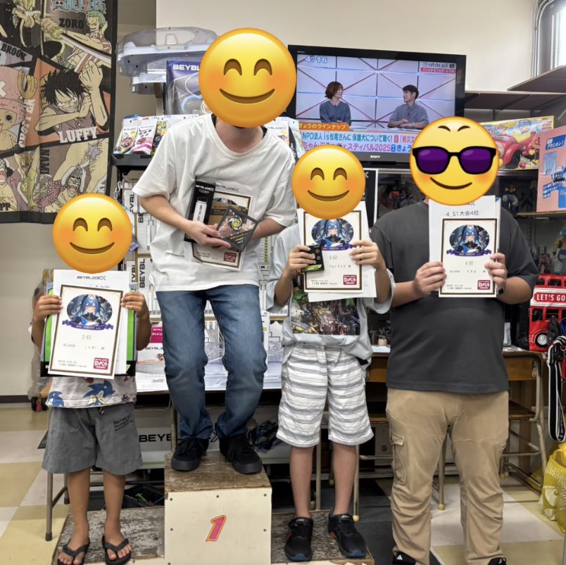 ryukyu_BEY's tweet image. 【S1イベント第3回BANBAN21杯　act2】

🥇たかはる
🥈こうわ
🥉りゅうたろう
4️⃣アオメ

入賞された皆様おめでとうございます🎉
入賞常連のたかはる選手は待望の優勝を果たしました🏆