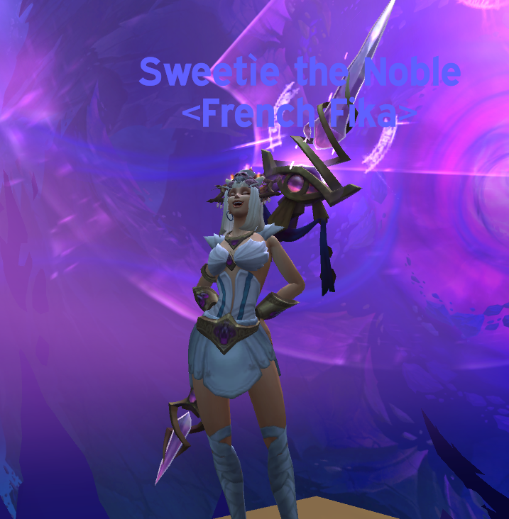 dollpi11ed's tweet image. I swear the kaldorei queen vestments set has to be one of the prettiest sets ever released