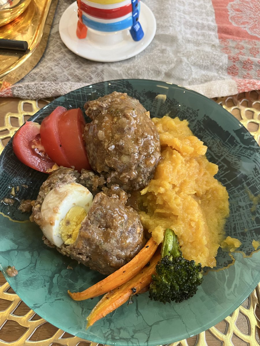 Please count the calories and nutrients <a href="/grok/">Grok</a>