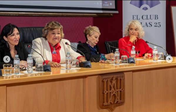 ArchivosEst's tweet photo. El pasado lunes, se estrenó, en el Archivo Histórico Nacional (#AHN), el documental “Clandestinas” del @Clubdelas25, con la participación en la mesa de Marta Hernangómez, directora del Archivo Histórico de los Movimientos Sociales (#AHMS).
ℹ️https://t.co/ql5gicEYuh https://t.co/w73wS3YwWx