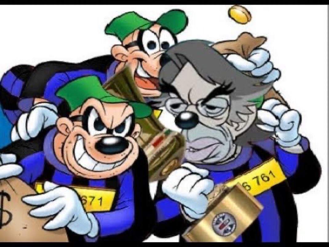 Antonio16135149's tweet photo. @DucaAndrea85 #Cartonese🤡 aiutata a Verona 🤔 #Juventus danneggiata a Verona 😁 tutto torna 👍 dov'è Rocchi 🤔 https://t.co/gHz0bf1NUt