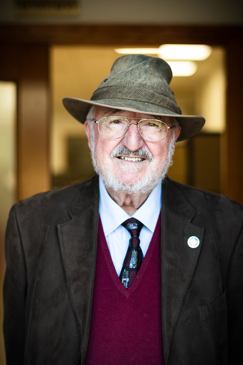 🎂 ¡Feliz cumpleaños, Paco! 🎉
Hoy celebramos una vida de compromiso, de coherencia y de esperanza, el cumpleaños de nuestro presidente y Fundador, Francisco Cobacho. Gracias por creer, persistir y recordarnos, que juntos somos más fuertes y “Todos somos responsables de Todos”.
