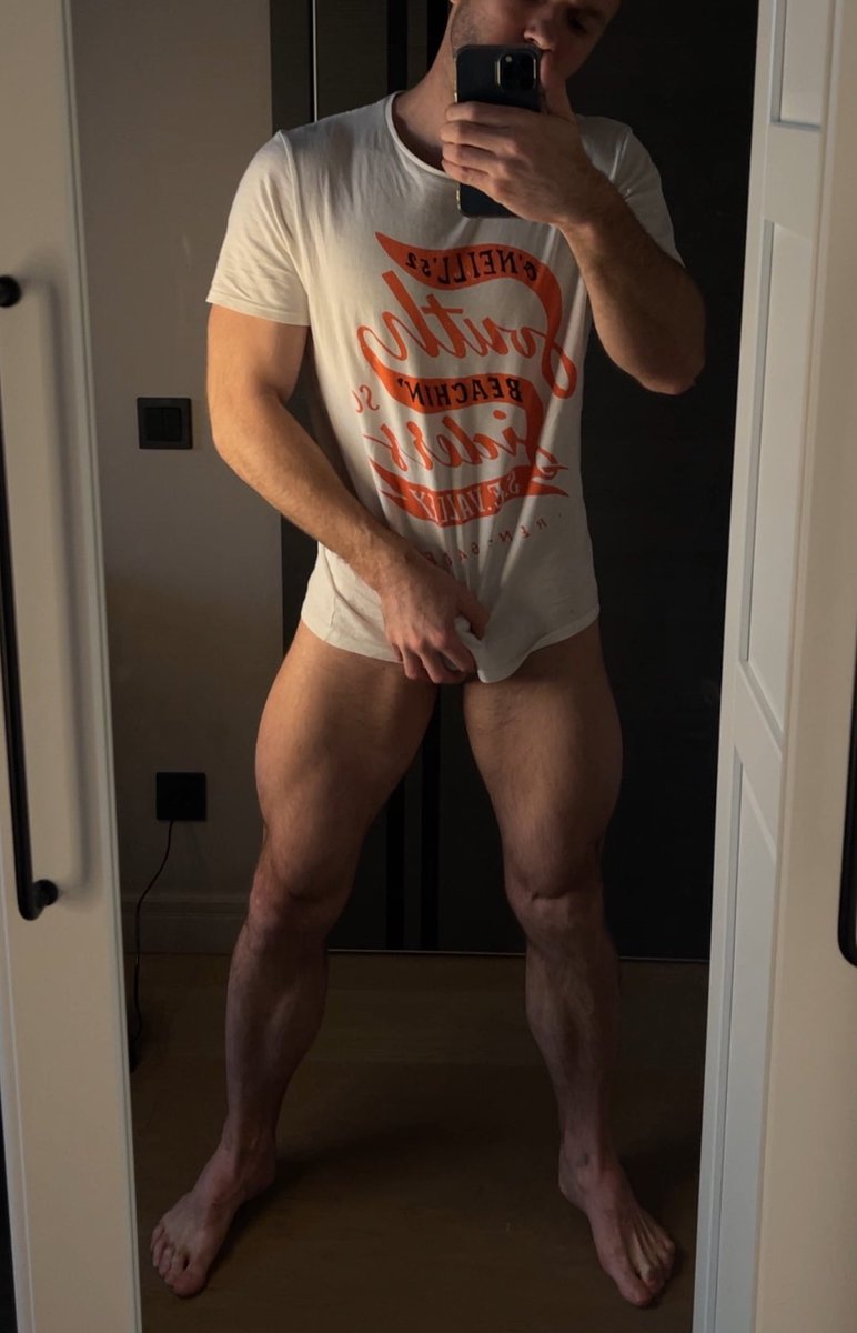 Месяц врач запретил качать ноги 😒