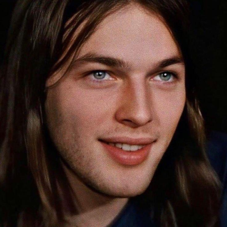 TheExtremeMusi1's tweet photo. Is David Gilmour one of the greatest musicians of ALL TIME??? https://t.co/EX0mYubfMG