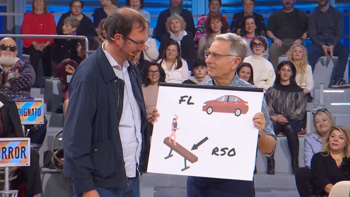 Zar_Taxon's tweet photo. La mia vicinanza all'avvocato #Gallo che dopo decenni di tentativi di introdursi nel circuito delle ospitate tv (memorabile la difesa #misseri) finalmente ce l'ha fatta anche se deve dividere i compensi con #lovati. 👏👏👏
#Garlasco #Sempio #chiarapoggi https://t.co/S0AnkRAMVO
