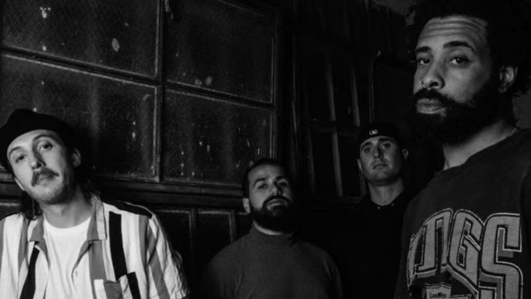 Los Angeles çıkışlı progresif metalcore grubu VOLUMES, yeni albümü "Mirror Touch"ı duyurdu ve albümden "S.O.A.P" parçasını yayınladı!

kritikzine.com/post/volumes-y…