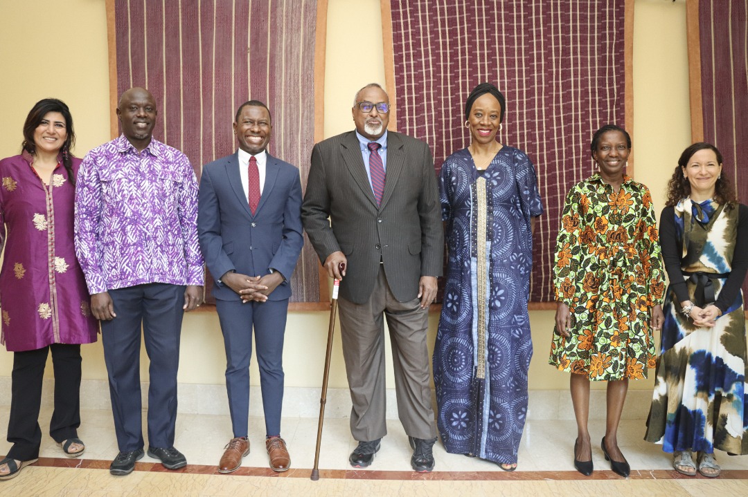 Productive meeting with <a href="/MAWareSO/">Mohamed Abdi Ware</a>, IGAD Deputy Executive Secretary, alongside <a href="/daniels_ugochi/">Ugochi Daniels</a> and <a href="/PacificoTanja/">Tanja Pacifico</a> in Djibouti. 

We discussed strengthening IOM–IGAD collaboration on migration governance, regional integration, and dignified mobility across the Horn of Africa.