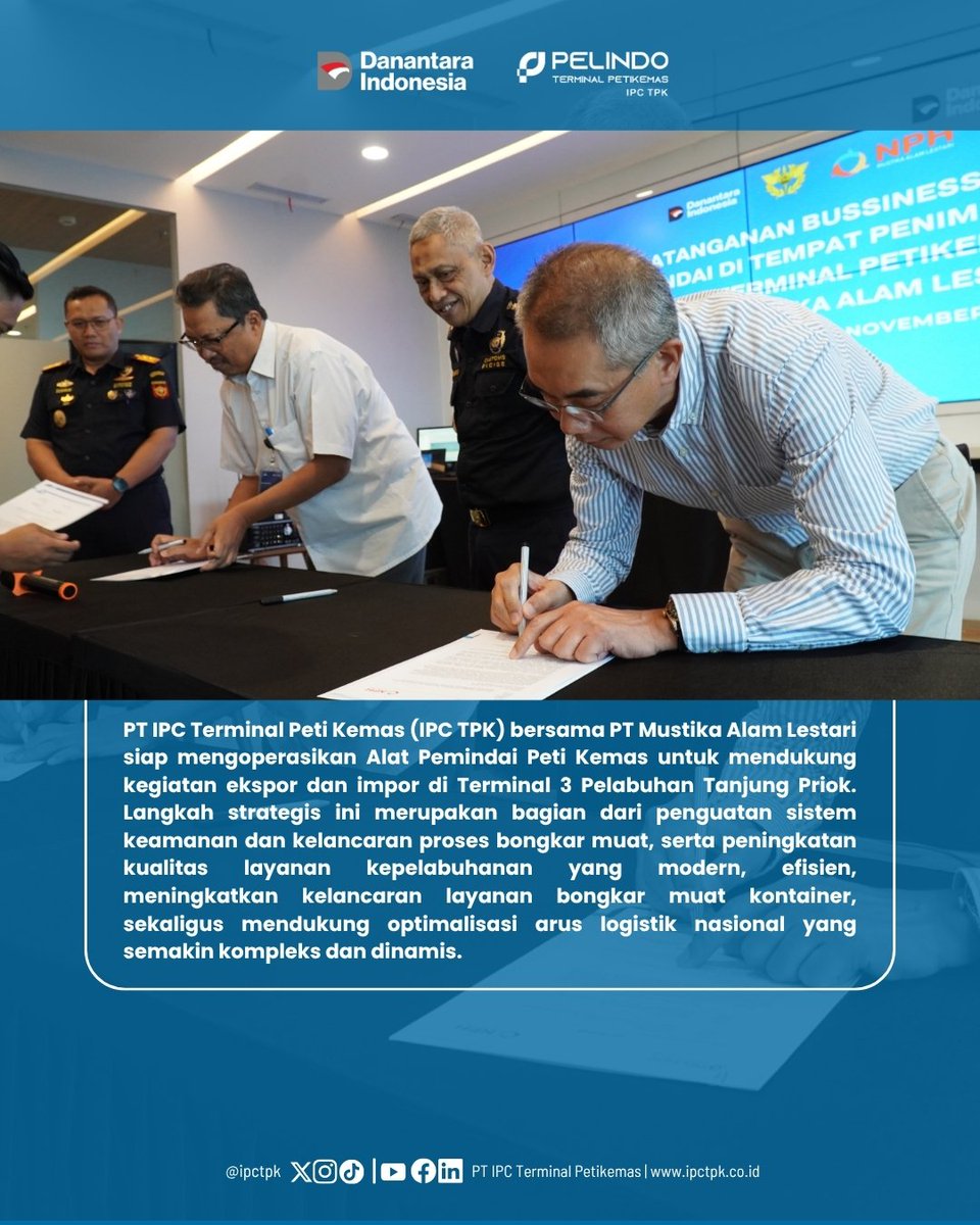 Hai #containerlovers

Pada Senin, 3 November 2025, telah dilaksanakan penandatanganan Dokumen Business Continuity Plan (BCP) Alat Pemindai Peti Kemas Ekspor dan Impor sebagai pedoman resmi dalam menjaga keberlangsungan operasional pemindaian kontainer.