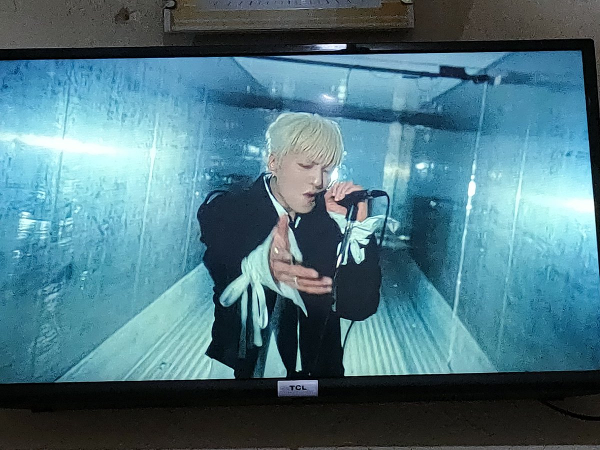 KangSYlover's tweet photo. KANG SEUNG YOON 2nd FULL ALBUM [PAGE 2] 

#KANGSEUNGYOON #강승윤 #WINNER #위너 #2ndFULLALBUM #PAGE2 https://t.co/YsDyYPSkaR