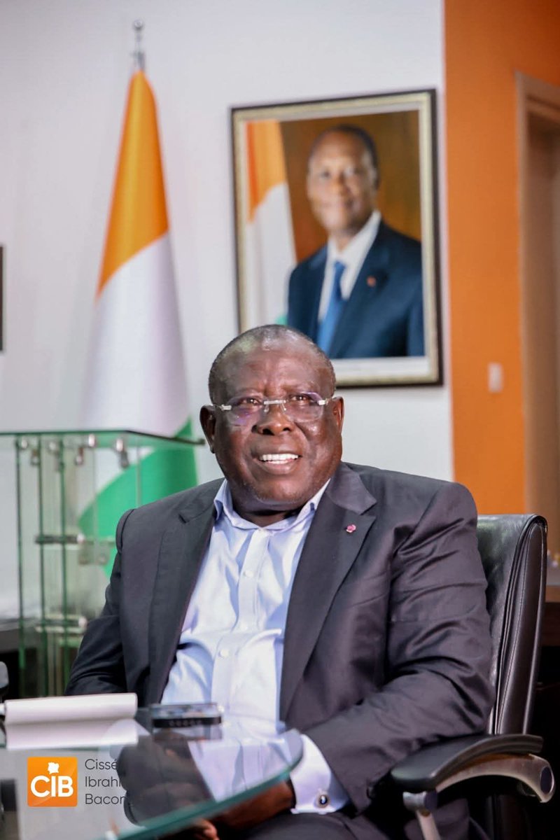 « Servir la République, c’est placer la Nation au-dessus de soi-même. »
Bon début de semaine et fructueux mois de Novembre à toutes et à tous.
#PourUnegerandeVilledAbidjan  #PourUngrandDistrictAutonomedAbidjan #abidjanautrementcestPossible