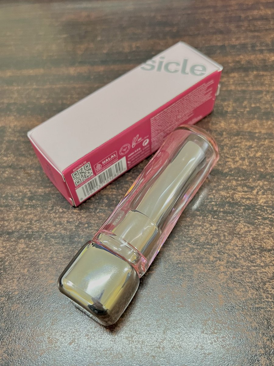 lip balm local brand packagingnya secantik ini😭🫶🏻✨