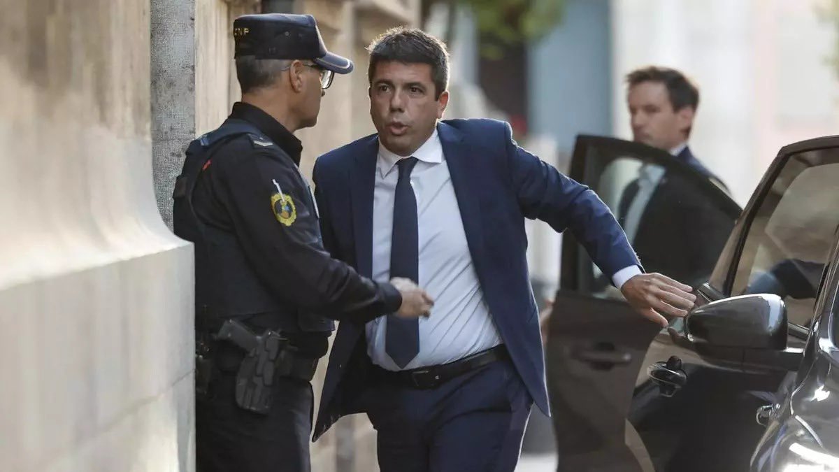 PauAlabajos's tweet photo. Adéu, fins mai https://t.co/JK04MAtF94