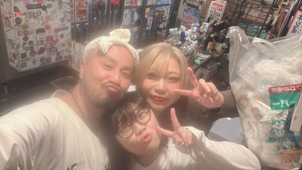 11／3(月)スーパージャップ大開店！

しつこいようやけどスーパージャップは月曜もやってるで！
ってか休み無しでやってっからな！
皆んなおいでや〜！

今日は弾吉・イワタ・ヒナ の3匹な！