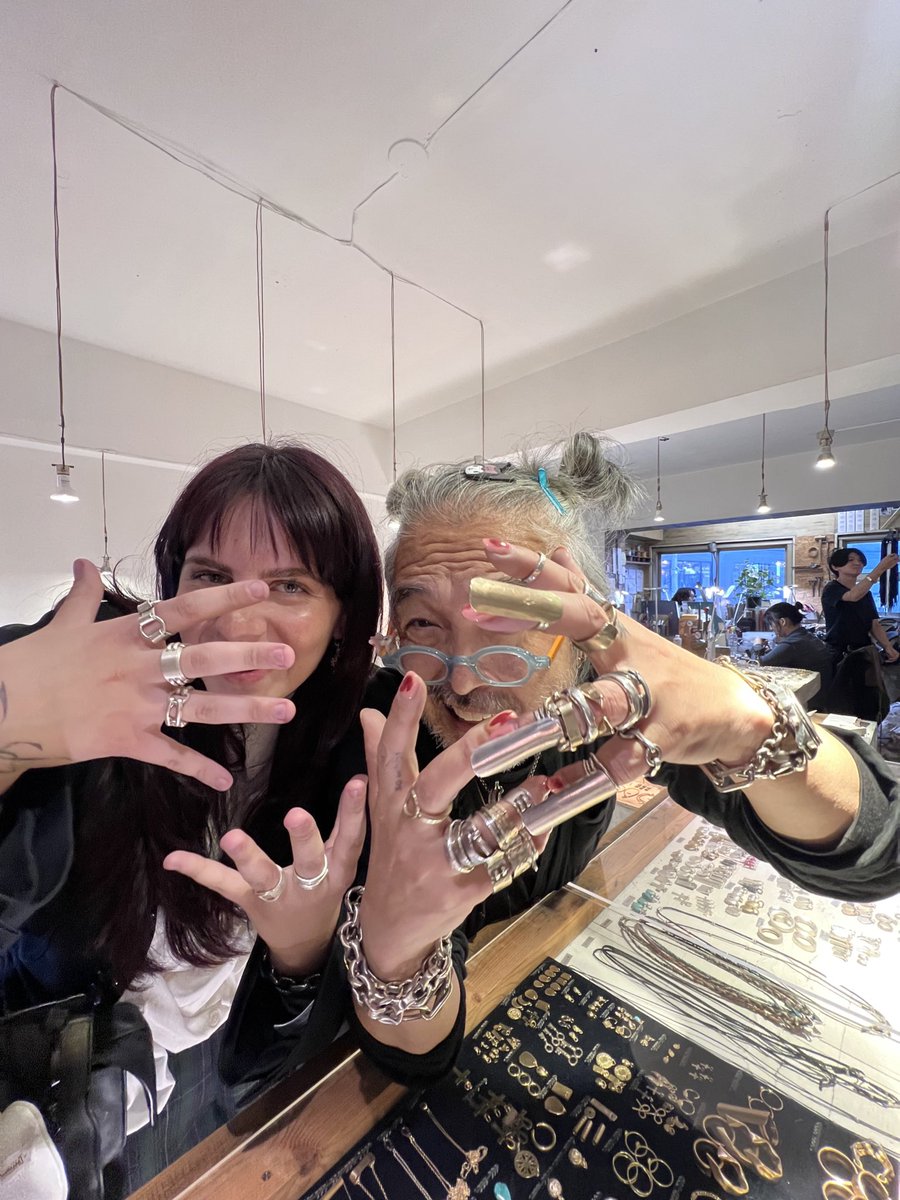 苦手な相手との関係を断ち切り新たなステップを踏み出す勾玉オルゴネックレス 苦手な相手との関係を断ち切り新たなステップを踏み出す勾玉