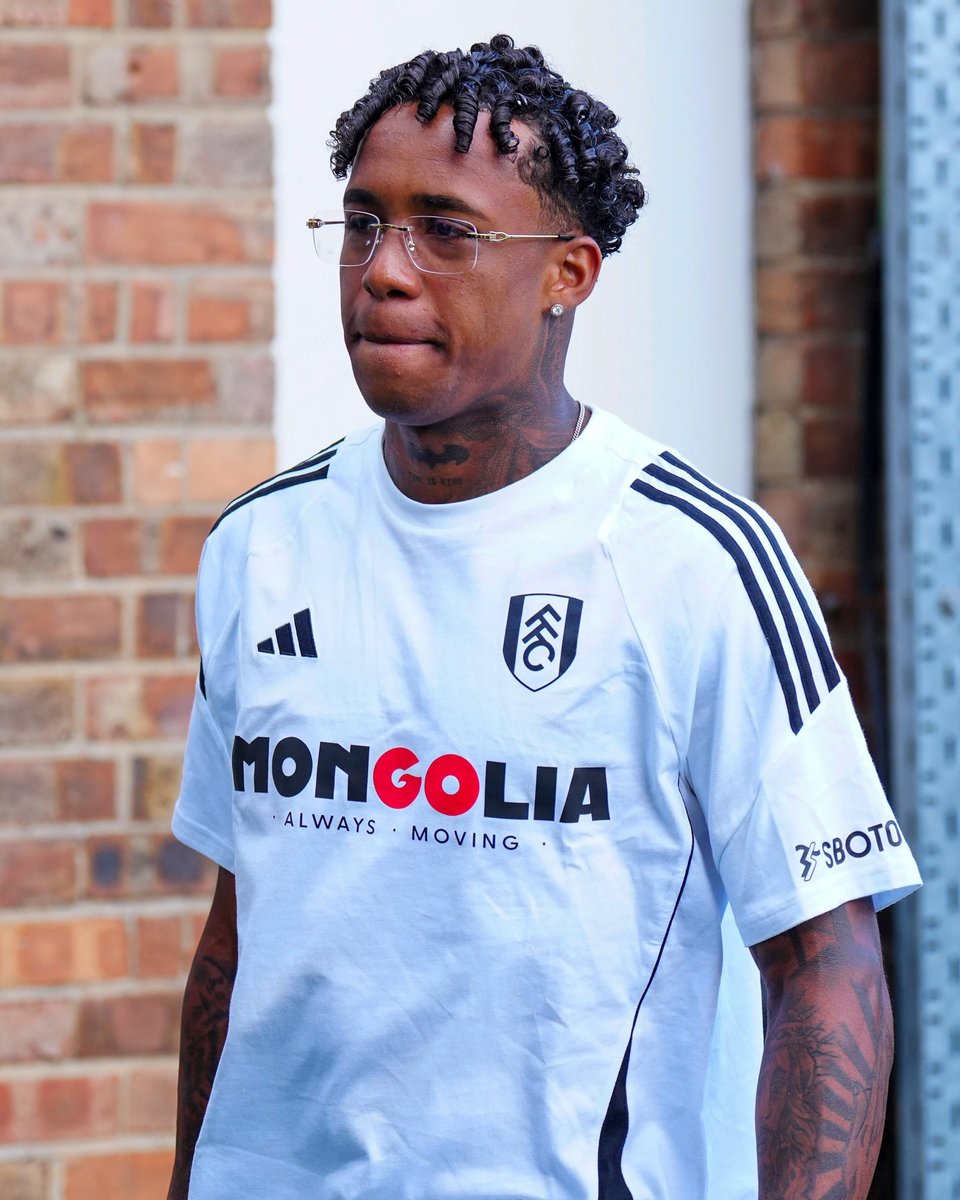 DeadlineDayLive's tweet image. 🚨 Liverpool&apos;s chief scout Barry Hunter was at Craven Cottage on Saturday to watch Fulham&apos;s summer signing Kevin in their 3-0 win over Wolves. 

The 22-year old Brazilian cost £35M. 

(Source: Football Insider)