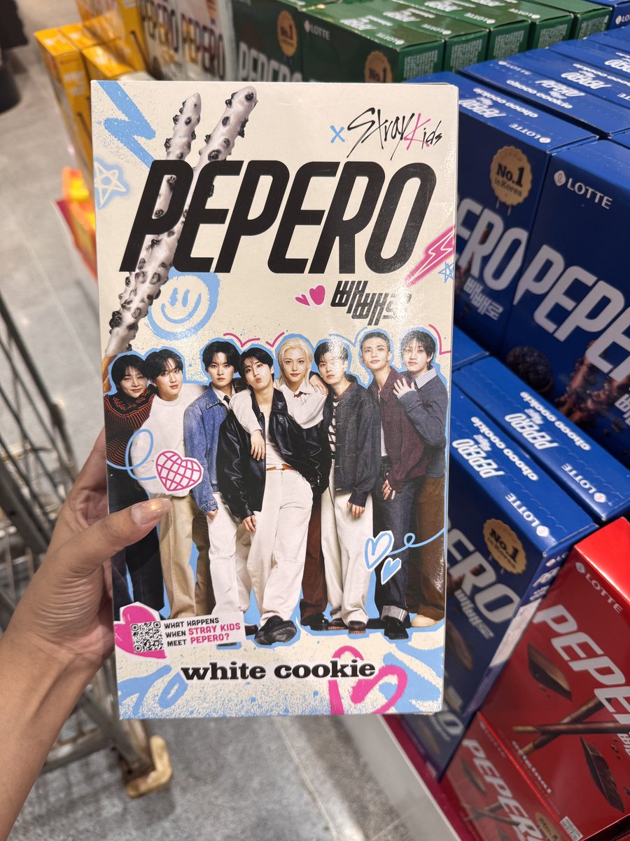 youngrubhiw's tweet image. — PEPERO #STRAYKDS 

#รับหิ้ว กล่องใหญ่ มี 4 แบบ
ราคา 220.-

▶️ค่าหิ้ว + ค่าส่ง 100.-

สนใจเดมน้าา
#pepero #ตลาดนัดเด็กหลง #ตลาดนัดstraykids