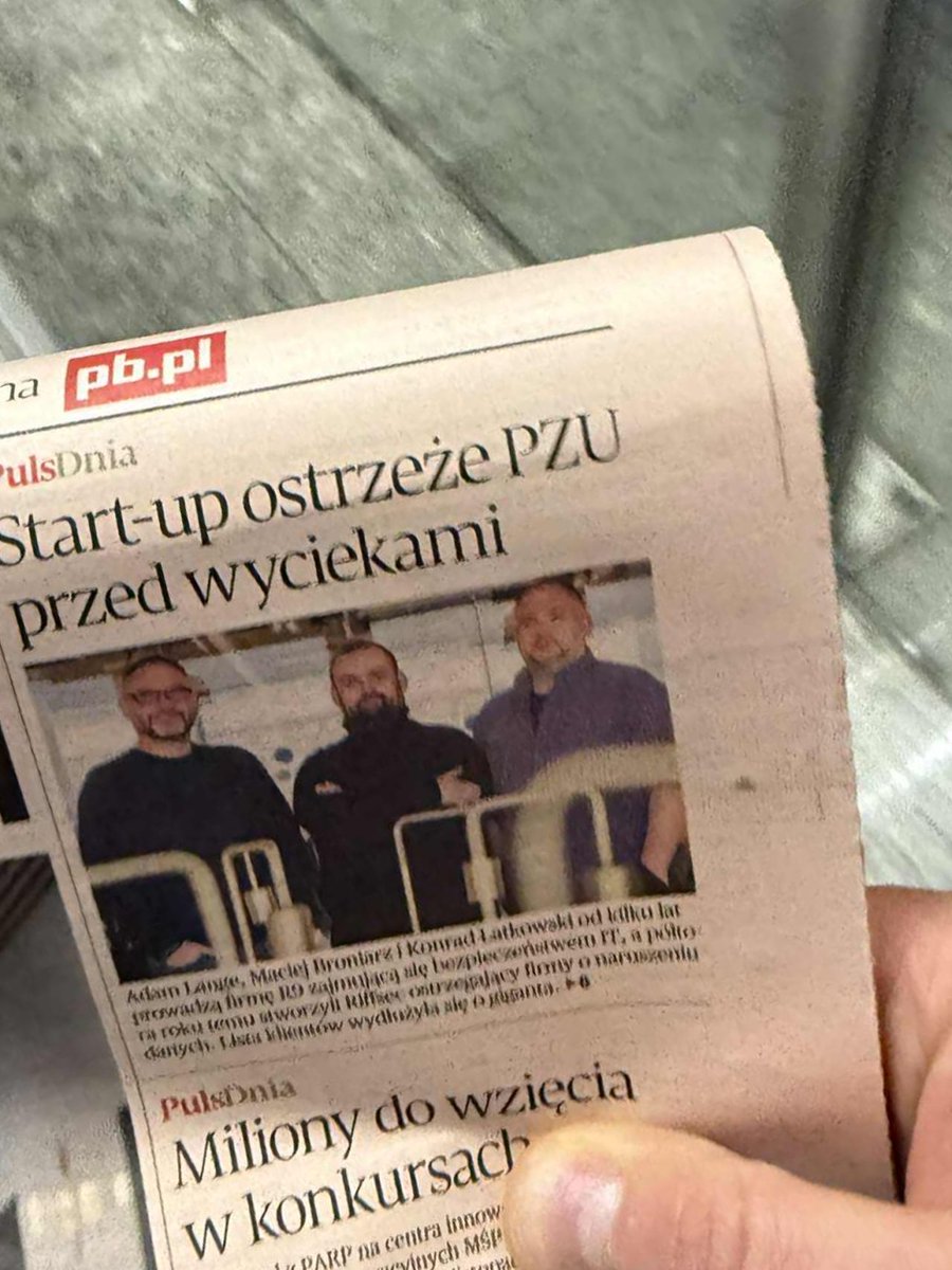 getriffsec's tweet image. Chwali post: @GrupaPZU wybrała RIFFSEC!

Za @puls_biznesu - &quot;Riffsec, start-up (..), zadba o cyberbezpieczeństwo PZU. Spółka podpisała kontrakt, w ramach którego będzie ostrzegać największego polskiego ubezpieczyciela przed wyciekiem danych.&quot;

Więcej: pb.pl/pzu-postawilo-…