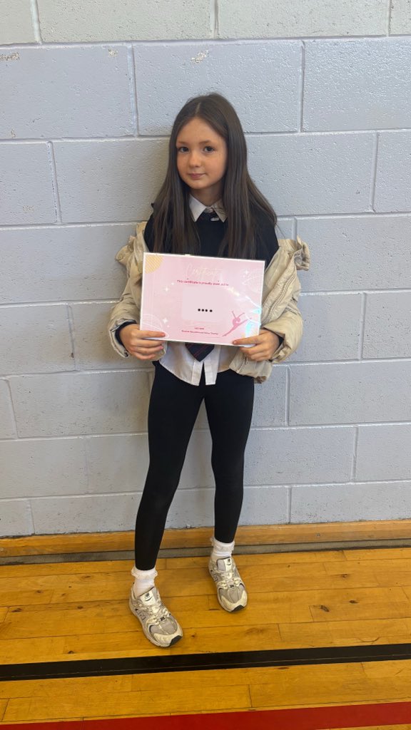 LochendPEDept's tweet photo. Dancer of the Block 🩰🪩💃🏼! 

Well done to Miss Reid’s Dancers of the block. Keep up the fantastic work 🤩 https://t.co/Fem6wpngvg
