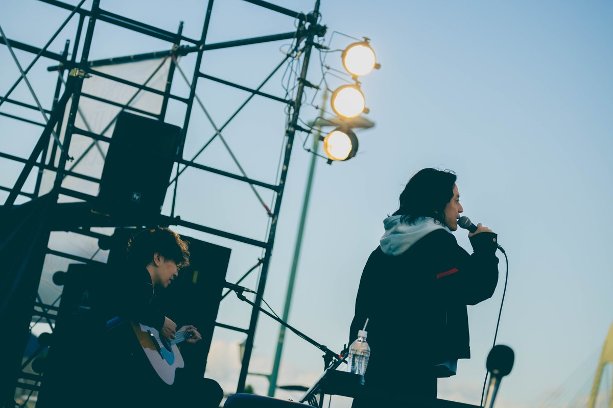 FM802 tweet media