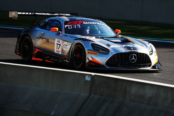 👑 7 STRAIGHT! Mercedes-AMG Clinches 2025 GT World Challenge Manufacturers’ Title

➡️ dailysportscar.com/2025/11/03/mer…