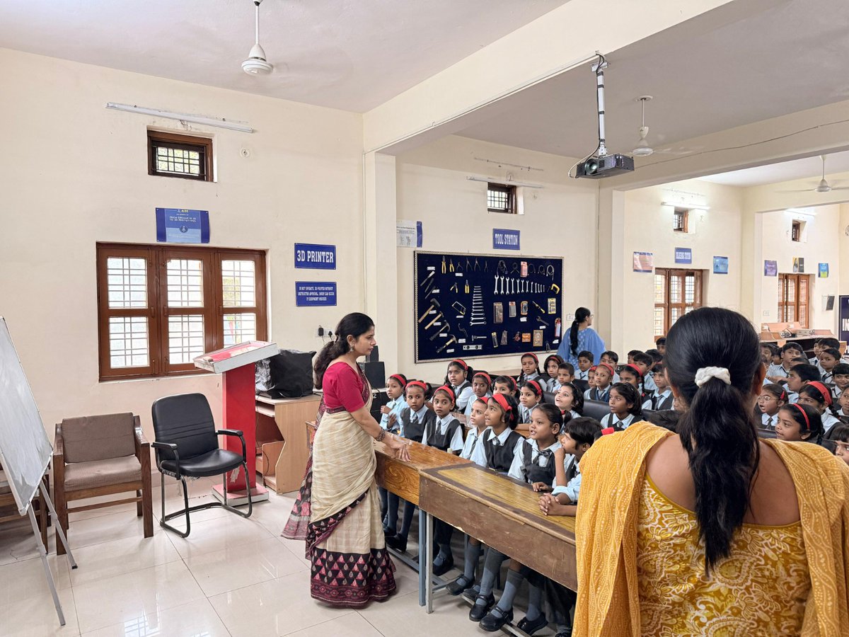 Cyber Security Awareness Programme was organized at Cantt Board School, Roorkee Cantt, to promote safe and responsible digital practices among students.
<a href="/pddecc/">Principal Directorate Central Command</a>
<a href="/adgcantts_dgde/">adgcantts-dgde</a>
<a href="/ddg_it/">Directorate General Defence Estates</a>
<a href="/RakshaSampada/">DGDE</a>
#CyberAwareIndia 
#CyberSecurityAwareness 
#NCSAM2025 
#CyberJagritBharat