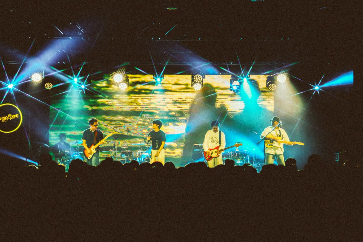 teromusicth's tweet photo. ปิดจบงาน Supermarket Music Space #Shelf3 ไปอย่างอบอุ่น 🙌

POLYCAT  Patrickananda  Chilaxband Cornboi

ขอบคุณทุกๆ คนที่มาร้องเพลงด้วยกันทั้ง 3 Shelf นะ 🙏
#SuperMarketMusicSpace
#WarnerMusicThailand
#Smallroommusic
#TeroMusic
#LaysMaxThailand
#SangSom
#zato
#ChangColdBrewCoolClub https://t.co/OiapywYXi3