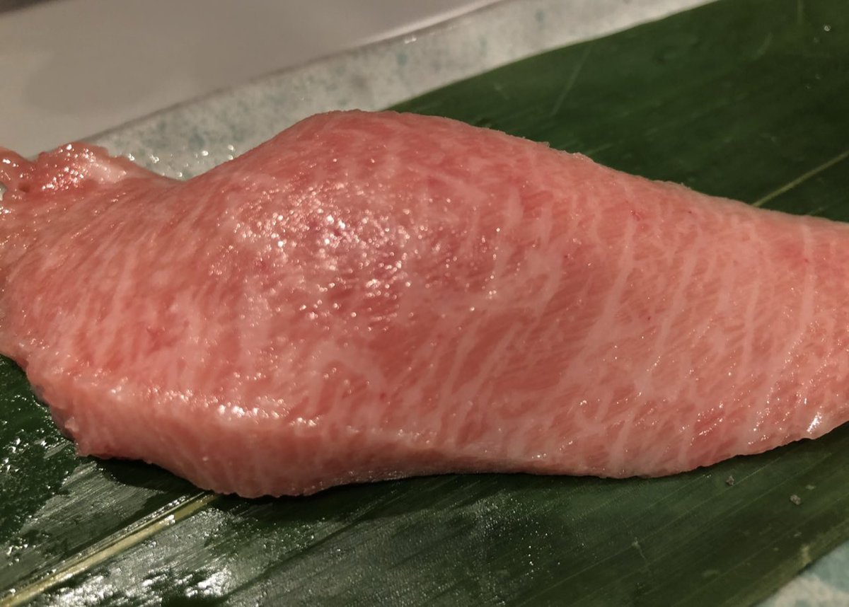 szkicbr's tweet photo. @encore__lino 寿司すき🍣
トロが好き🐟 https://t.co/2jSBRj8djh