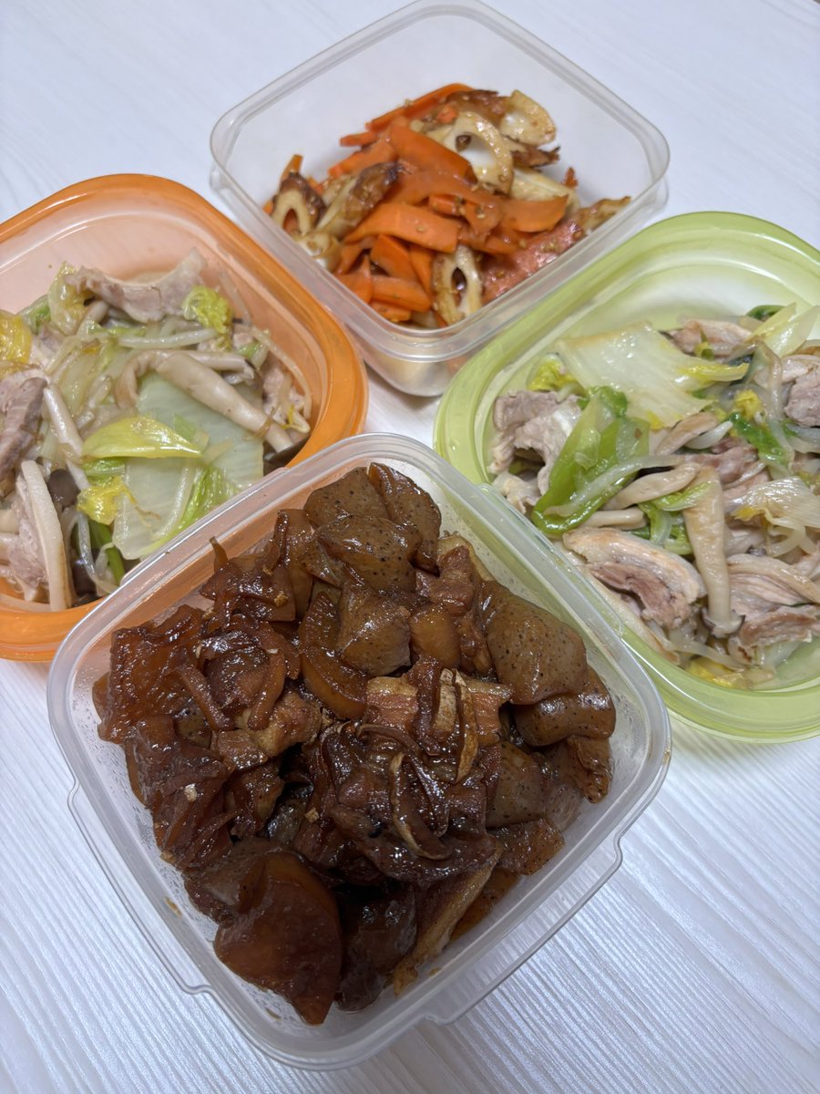 cstkhs's tweet image. どうしてだろう…
どうして一品必ず茶色にもほどがあるぐらいの味付けしちゃうんだろう、、

豚バラ大根、加工で少し明るくしても
まだどす茶色い😅🤎