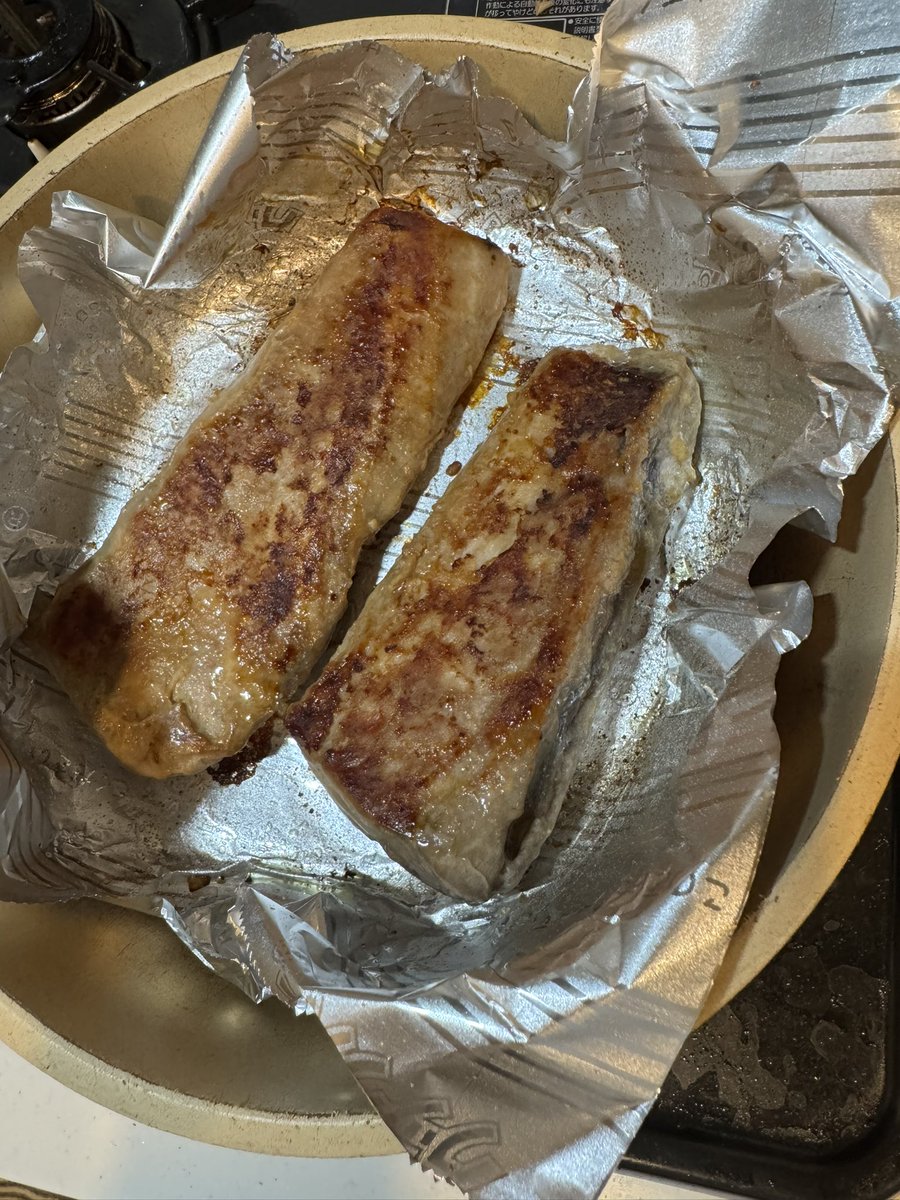 ryu_develop's tweet image. マグロを焼いてると「おれは生食以外も知ってるんだぜ」という気持ちになる