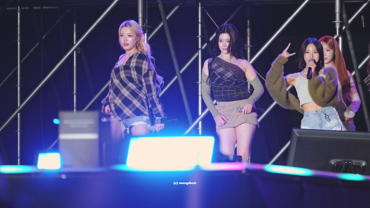 mongduck_zip's tweet image. 250426 RING ma Bell

4K full : youtu.be/ZD46EF1bzGU?si…

#빌리 #Billlie #츠키 #TSUKI #つき @Billlieofficial