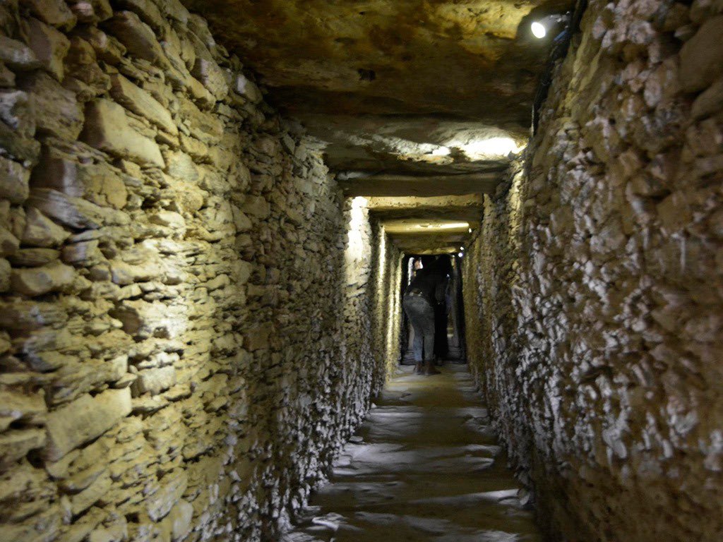 SebkaTechnology's tweet image. 🏺✨ Hemos recreado en 3D con textura el Dolmen de La Pastora para la app Despertando Historia de la Diputación de Sevilla.

Situado en Valencina de la Concepción, este impresionante tholos (2755–2465 a.C.) es uno de los mayores monumentos megalíticos del sur de Europa. Con 46,96…