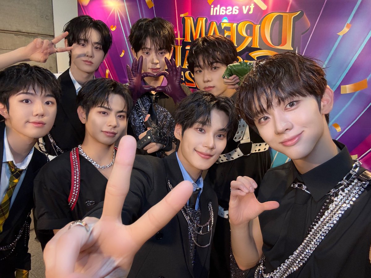 EVNNE JAPAN OFFICIAL tweet media