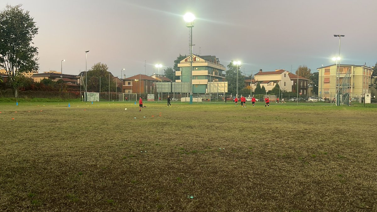 Avrò un figlia femmina
Così ho deciso di “adottare” 15 ragazzi😂
Un piccolo sogno che si realizza