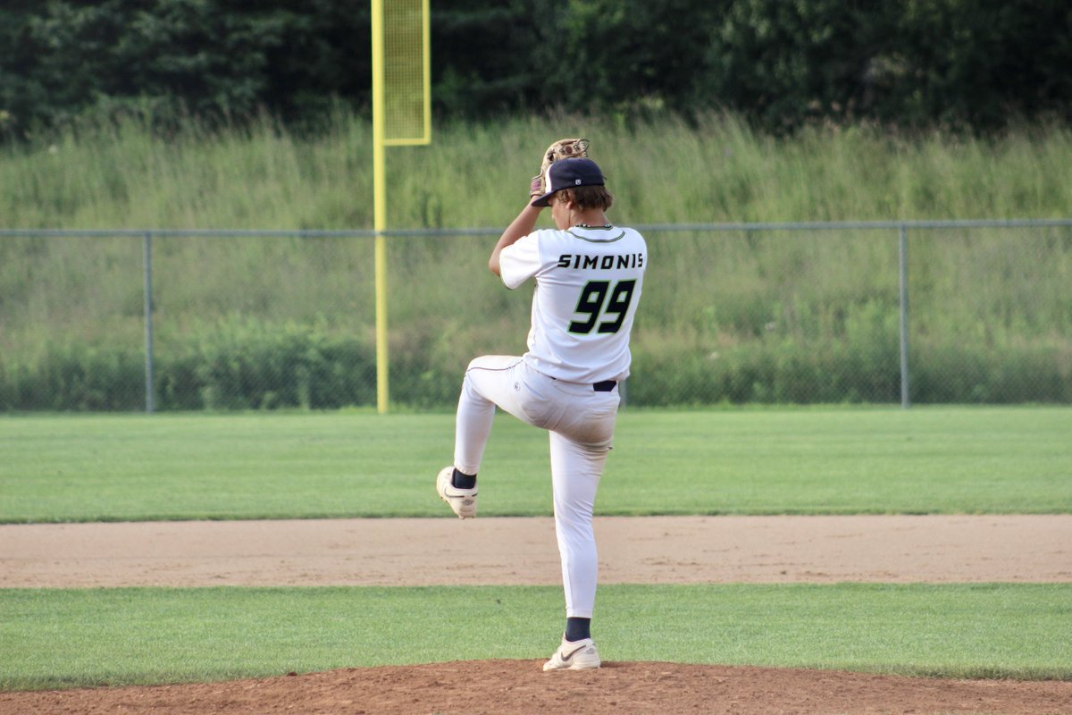 Simonis_Carter's tweet photo. Had a great time playing with both of my travel teams this summer. 
Saw some really great pitching &amp; competition.
Update to my end of summer season stats:
JBA Hitting Stats:
AVG:  405  
OPS: 1.158
SLG:  .633
1B: 19
2B: 8
3B: 5
RBIs: 22
BB: 17
SB: 9
Thanks to my coaches &amp; parents! https://t.co/8JzcwGfZMe