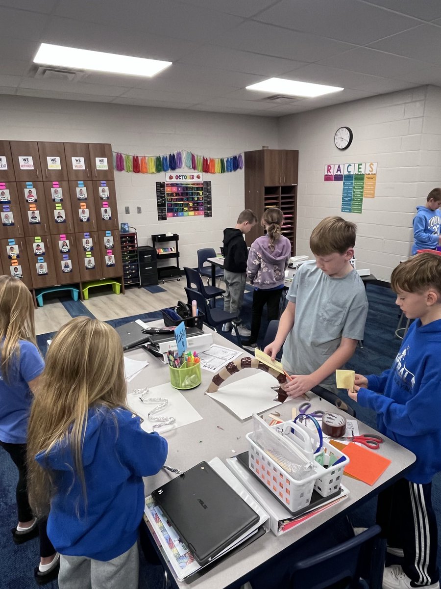 awmoleap's tweet image. Building roller coasters as they are described in our novel is always a class favorite. We love the novel, Front Desk, by @kellyyanghk! #steam #welovereading