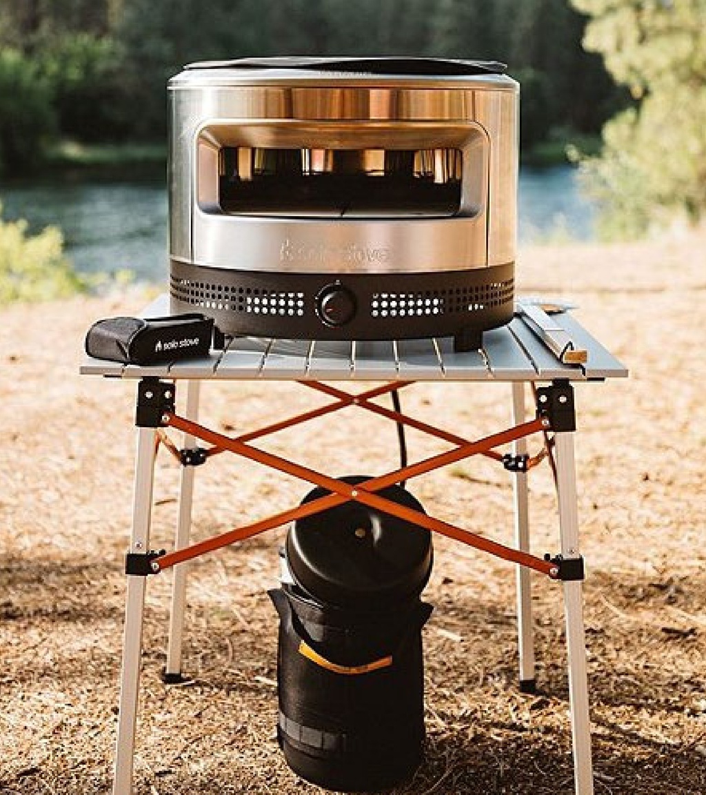 When it’s time to recognize a partnership, elevate your thanks.

Think Bose, YETI, Brooks Brothers, or Thule—premium gifts that say “you’re valued.”

And the answer is YES.   We do that ;)