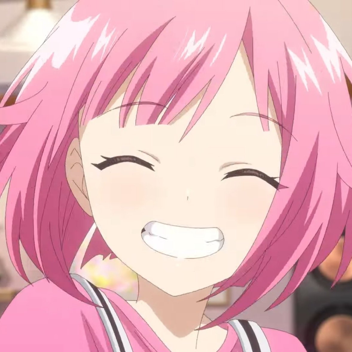 i love these smiles of emu's so much. look at her smile. I love her so much that smile needs to be protected