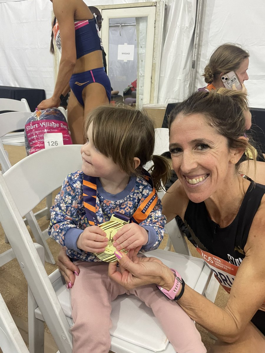 Stephanie Bruce tweet media